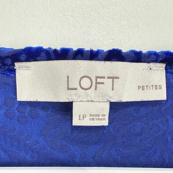 LOFT Royal Blue Textured Velour Blouse. Size LP - Picture 2 of 7